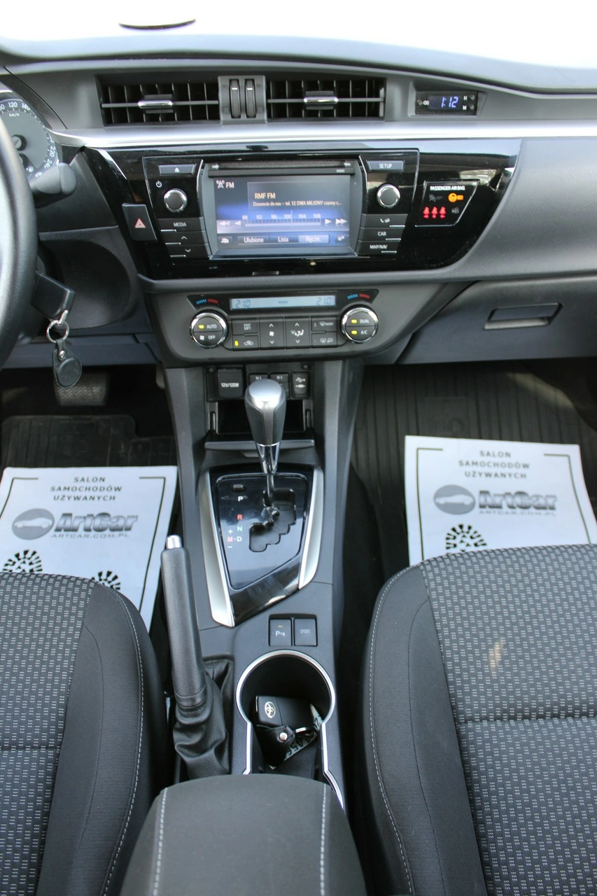 Toyota Corolla - Zdjęcie 49