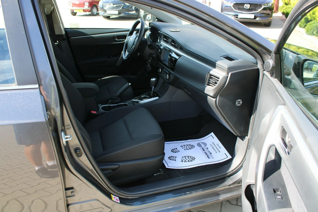 Toyota Corolla - Zdjęcie 46