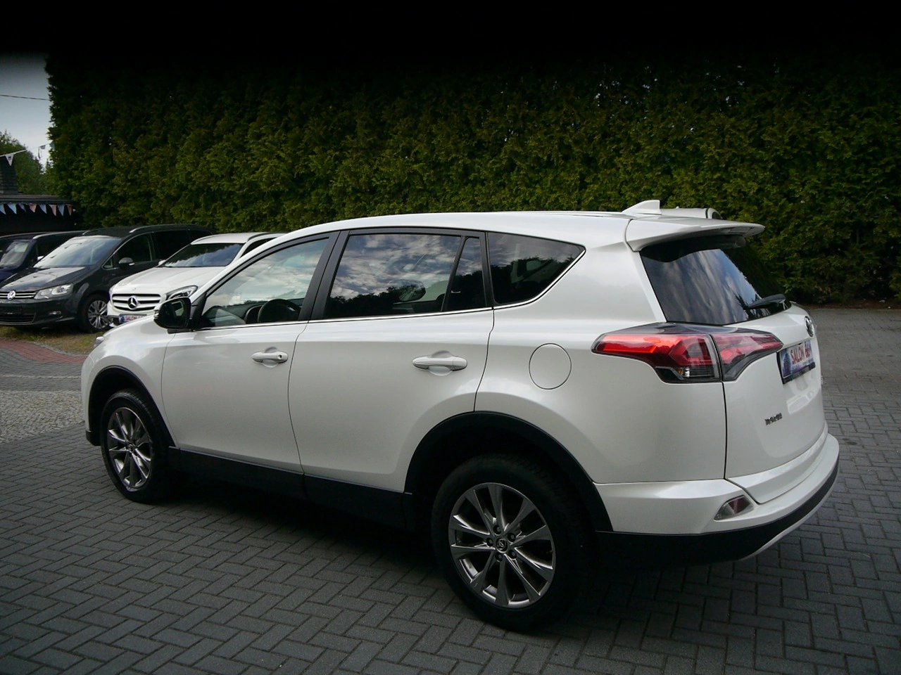 Toyota RAV-4 - Zdjęcie 9