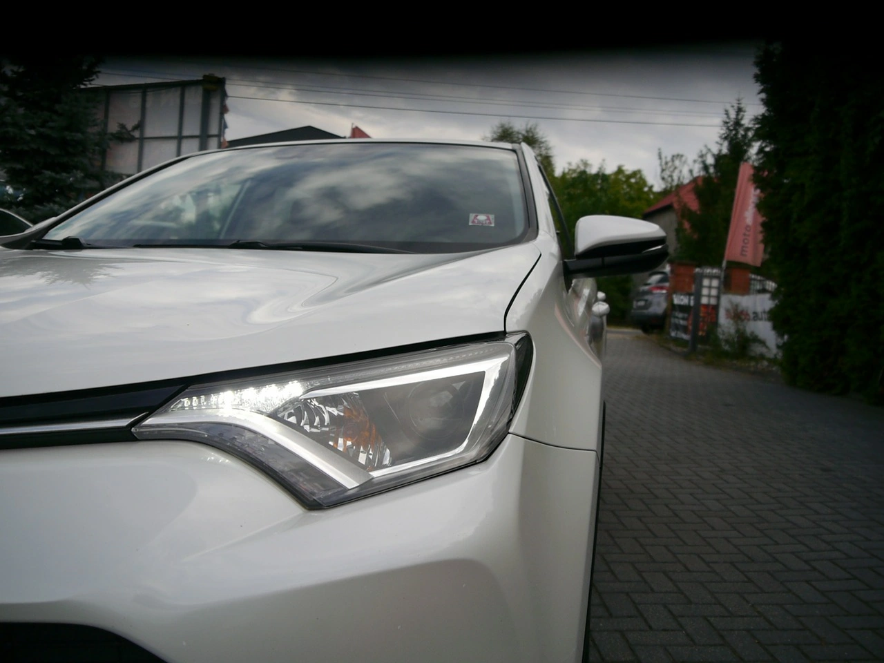 Toyota RAV-4 - Zdjęcie 11