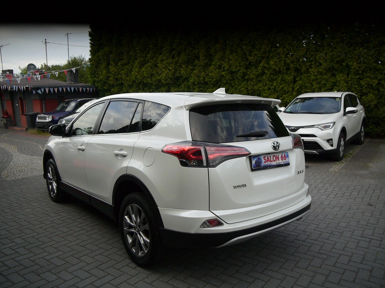 Toyota RAV-4 - Zdjęcie 4