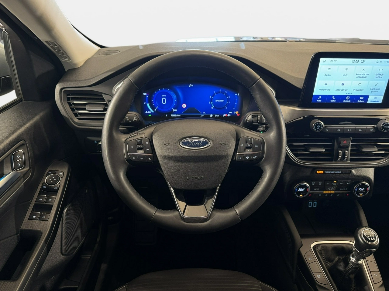 Ford Kuga - Zdjęcie 12
