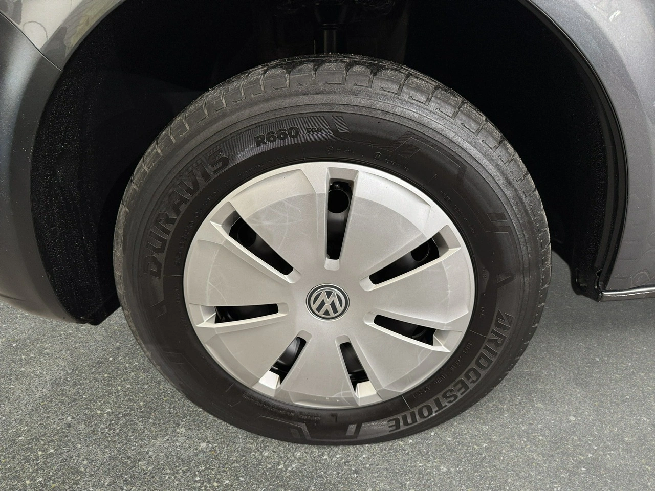 Volkswagen Caravelle - Zdjęcie 9