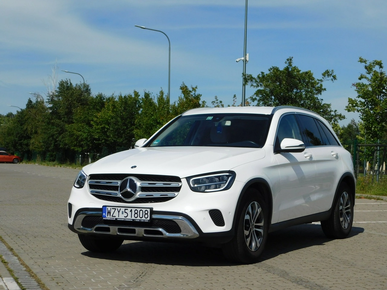 Mercedes GLC 200 - Zdjęcie 29