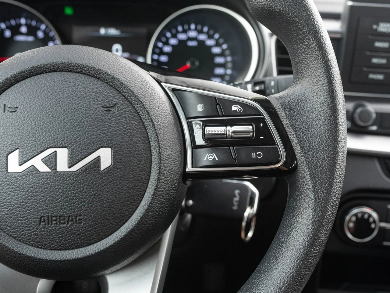Kia Ceed - Zdjęcie 13