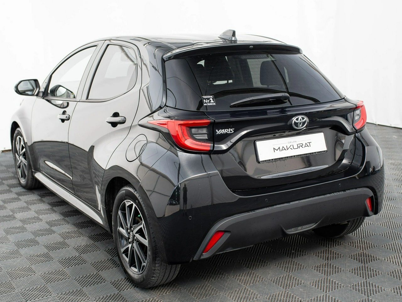 Toyota Yaris - Zdjęcie 3