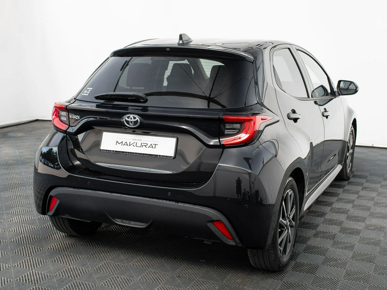 Toyota Yaris - Zdjęcie 4