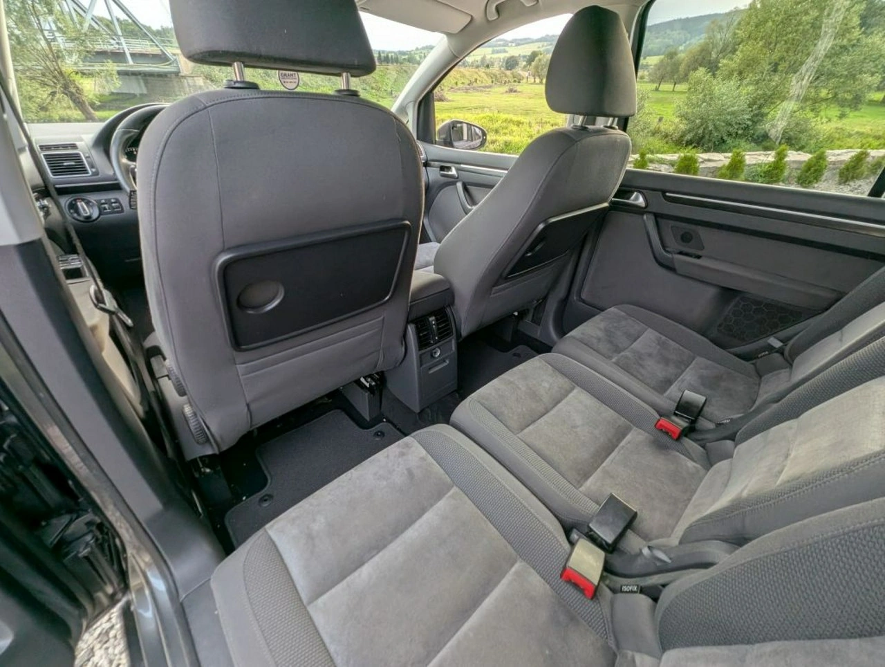 Volkswagen Touran - Zdjęcie 14
