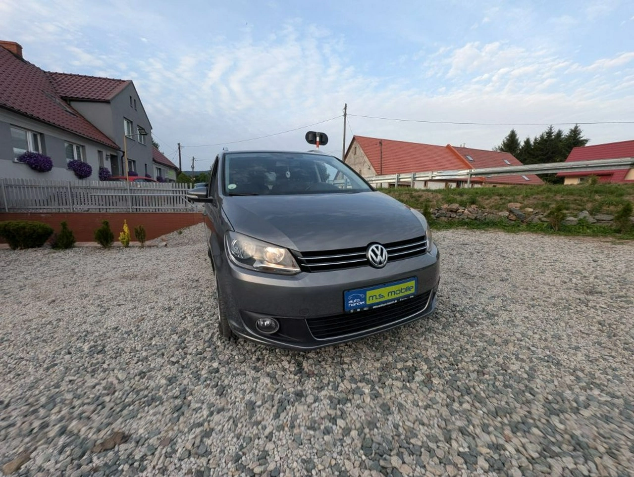 Volkswagen Touran - Zdjęcie 1