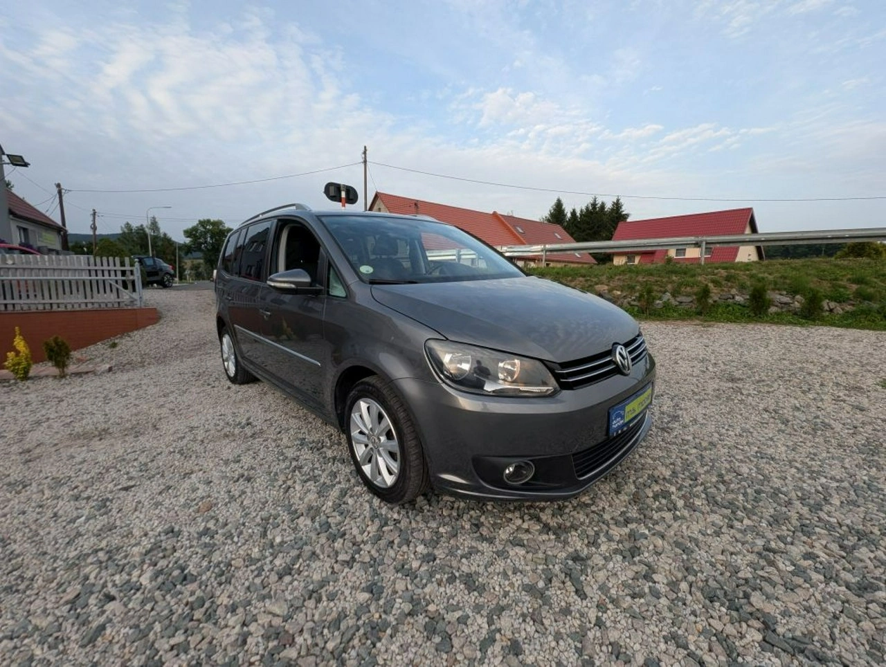 Volkswagen Touran - Zdjęcie 2