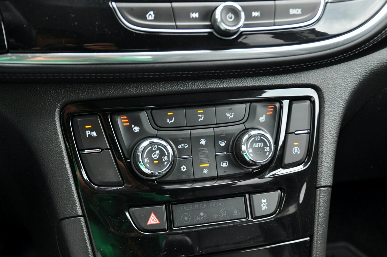 Opel Mokka X - Zdjęcie 32
