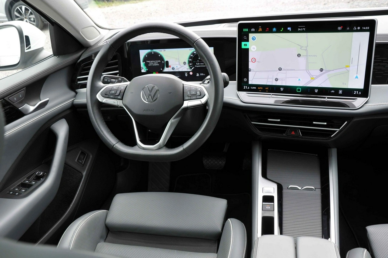 Volkswagen Passat Variant - Zdjęcie 8