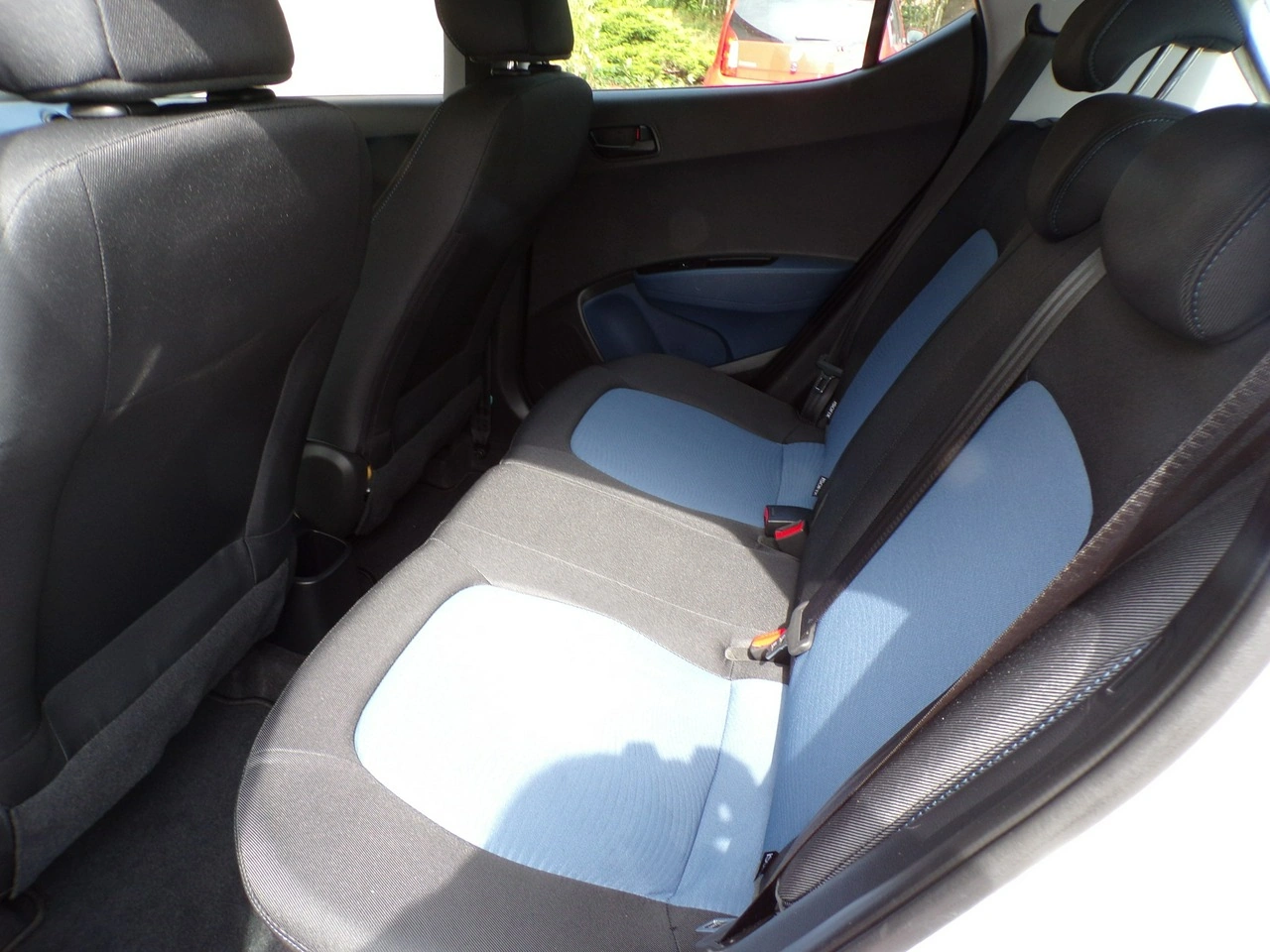 Hyundai i10 - Zdjęcie 22