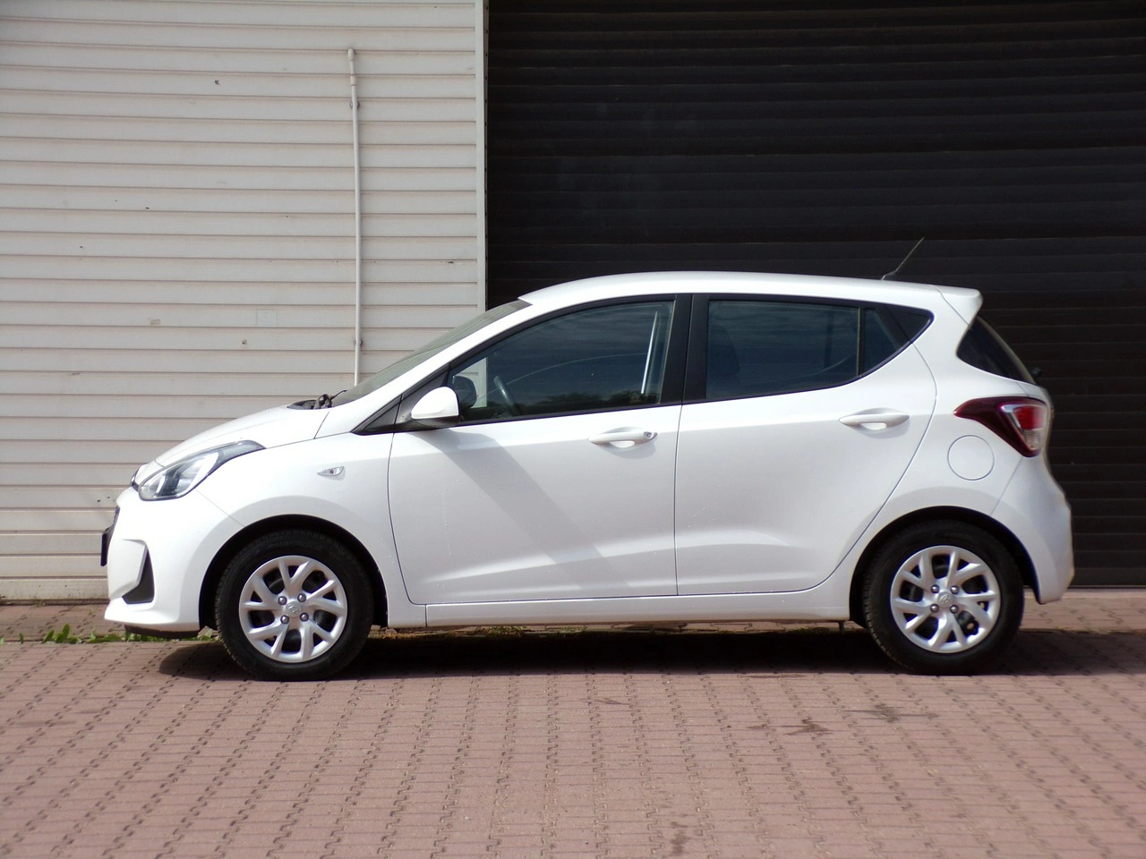 Hyundai i10 - Zdjęcie 8