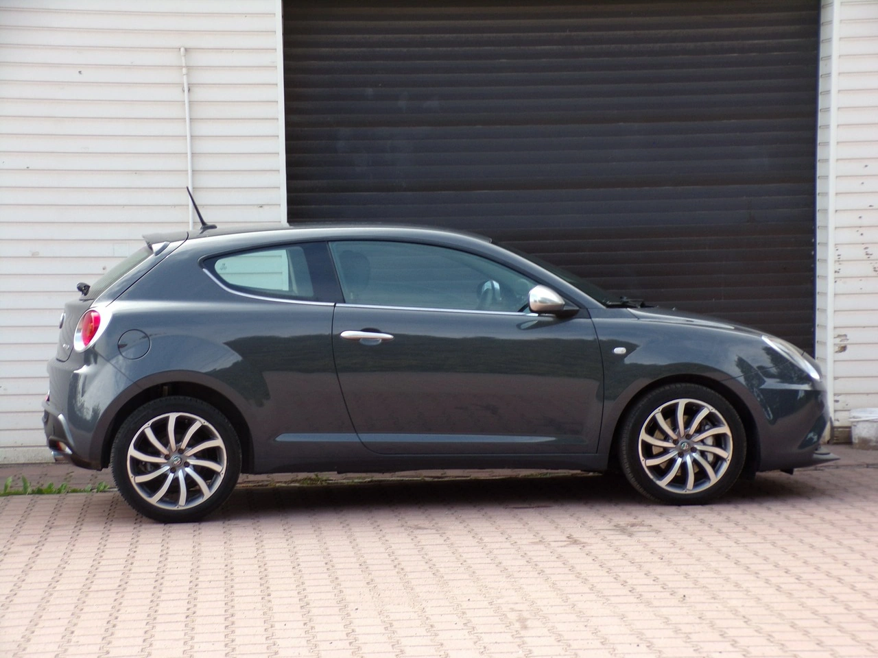 Alfa Romeo Mito - Zdjęcie 9
