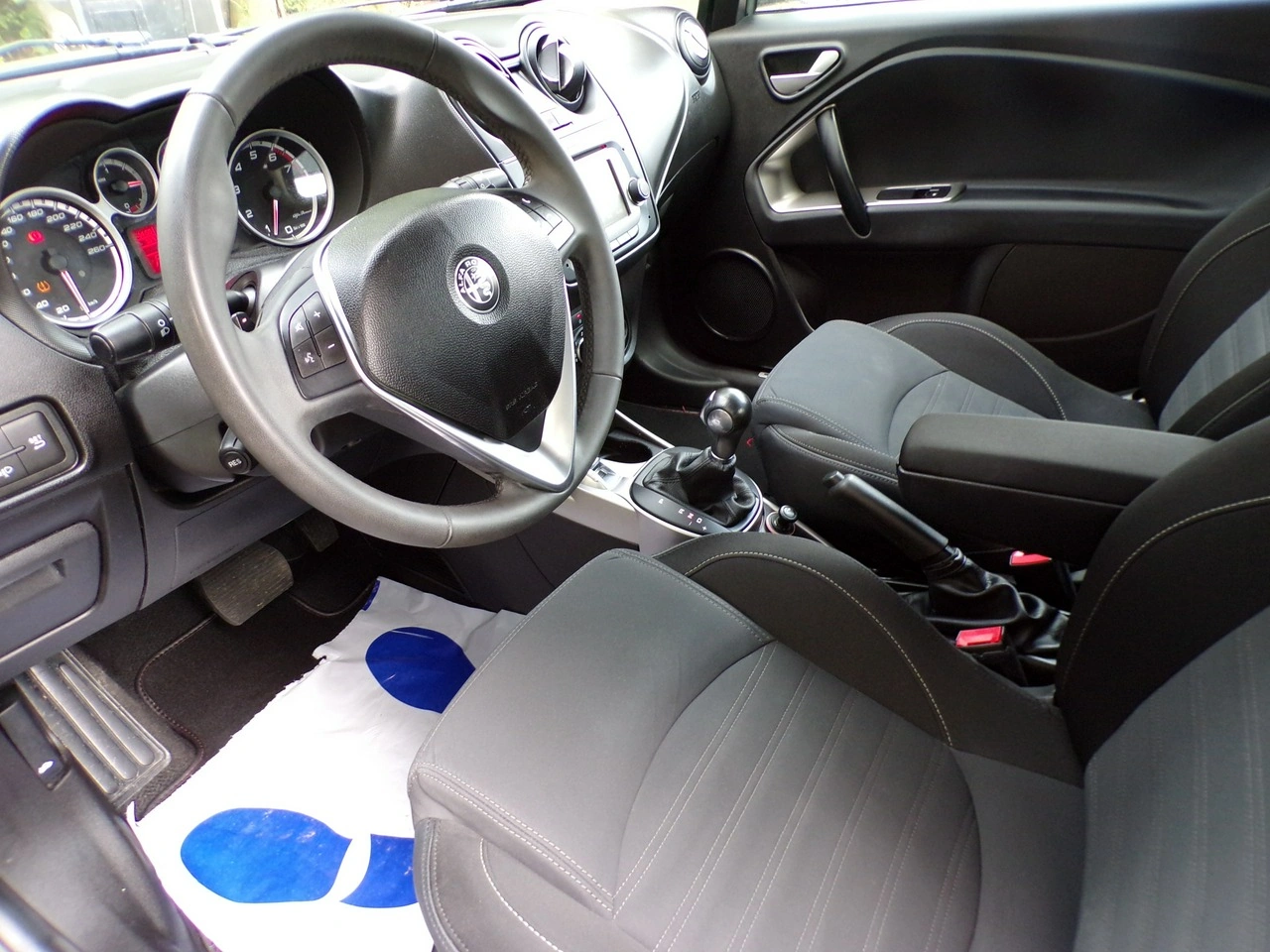 Alfa Romeo Mito - Zdjęcie 22