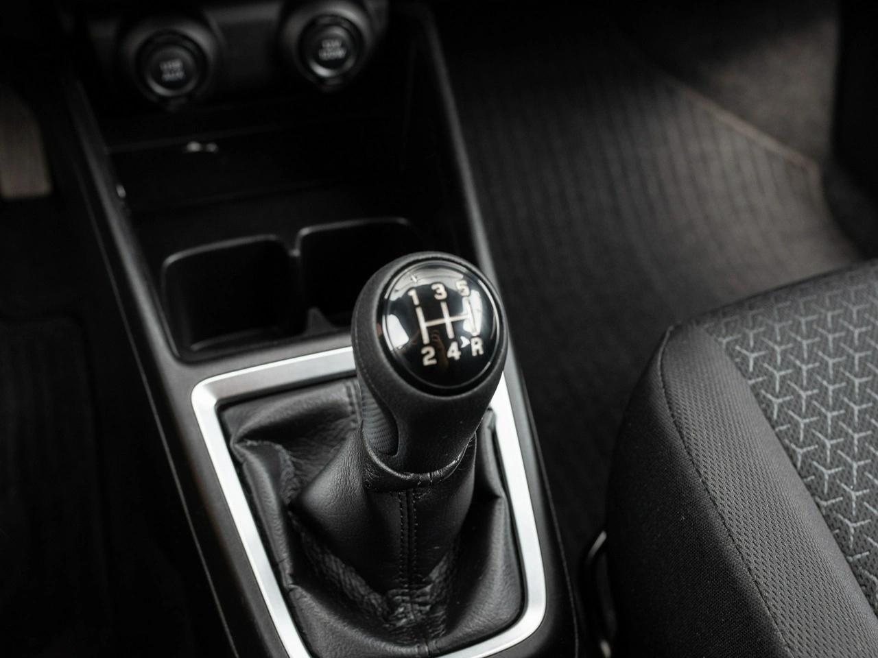 Suzuki Swift - Zdjęcie 12