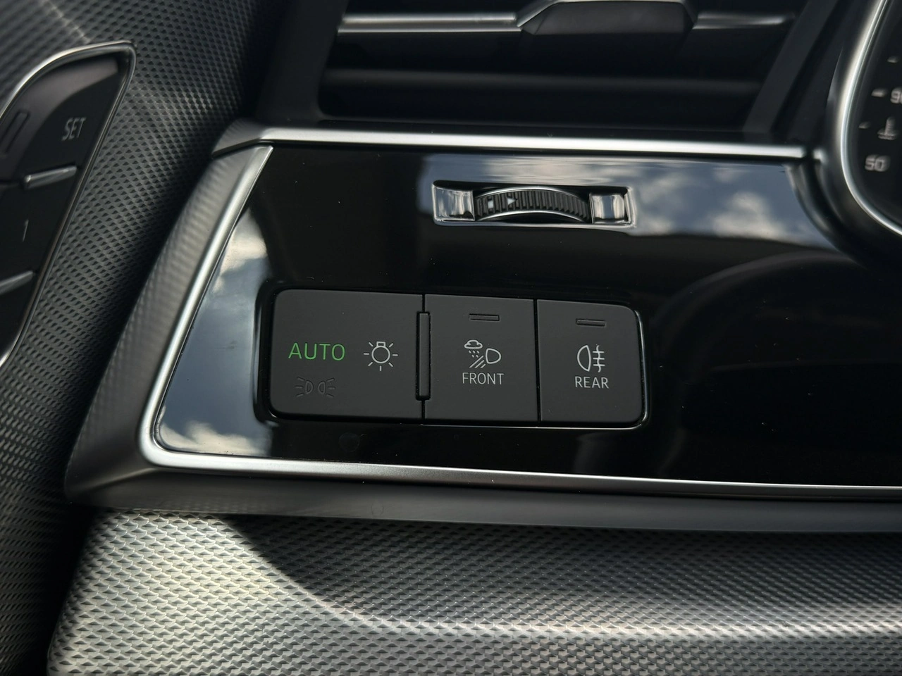 Audi Q8 - Zdjęcie 30