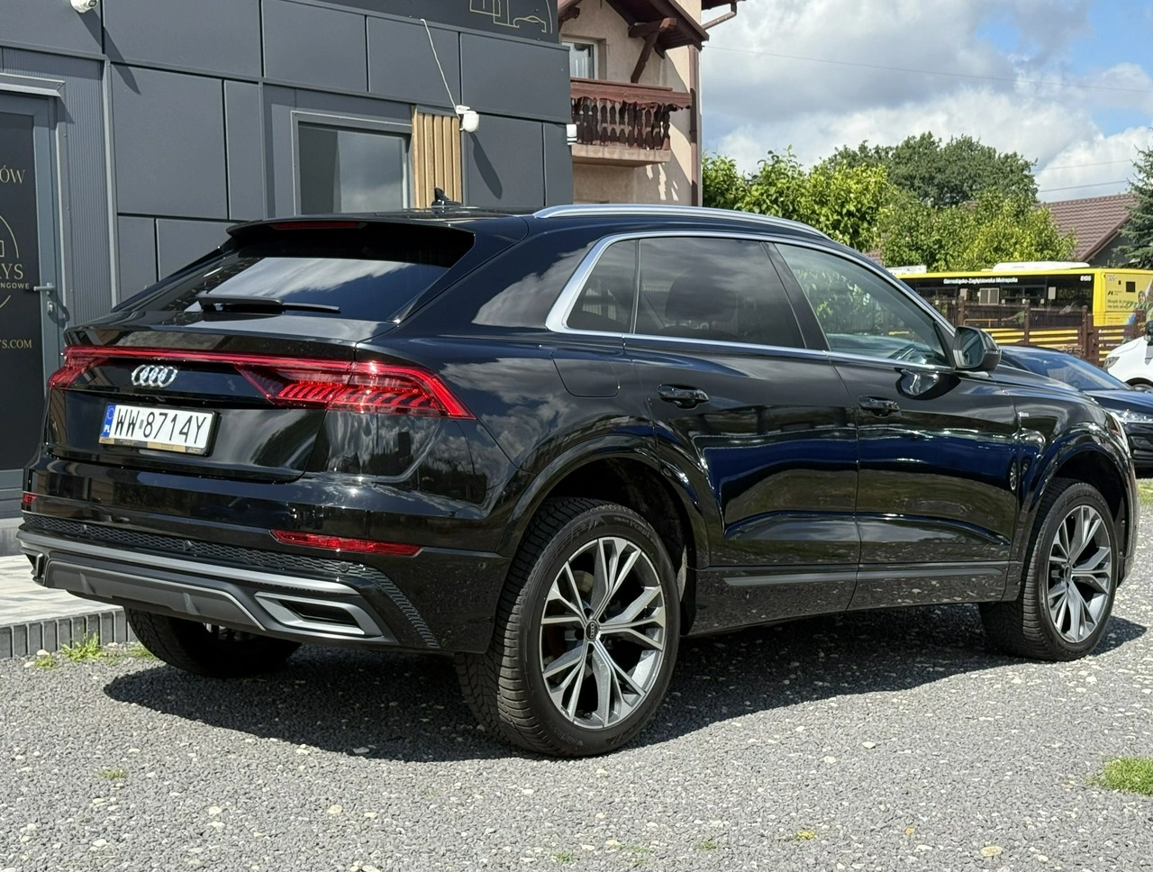 Audi Q8 - Zdjęcie 8