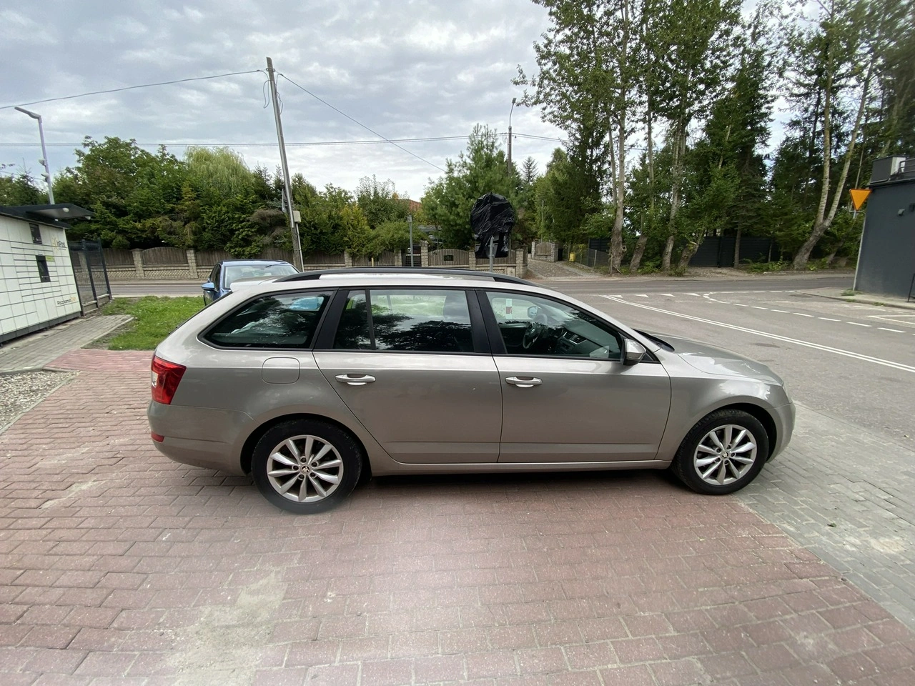 Skoda Octavia - Zdjęcie 3