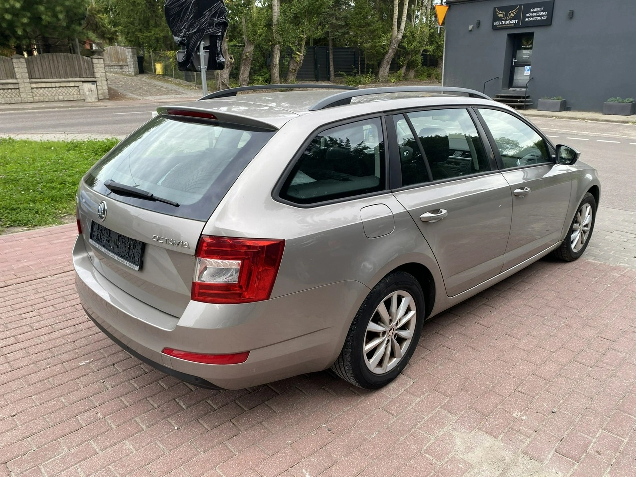 Skoda Octavia - Zdjęcie 4