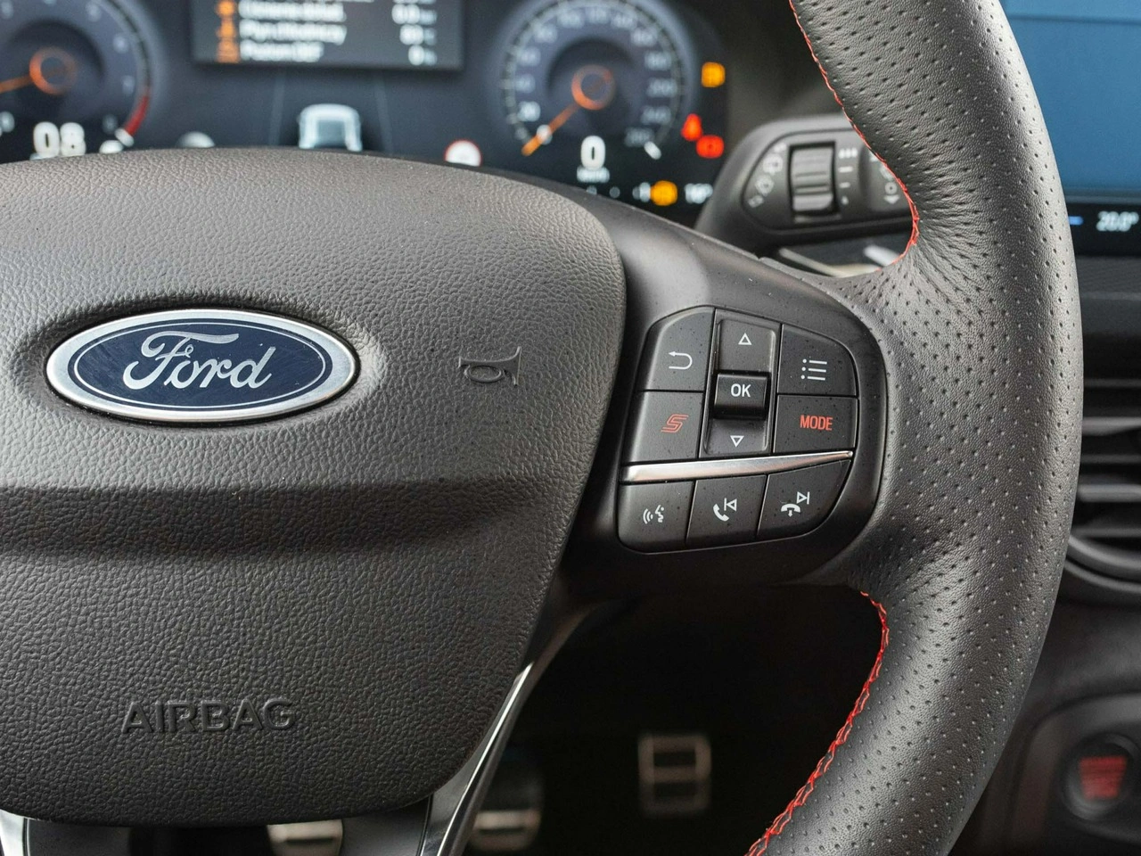 Ford Focus - Zdjęcie 13