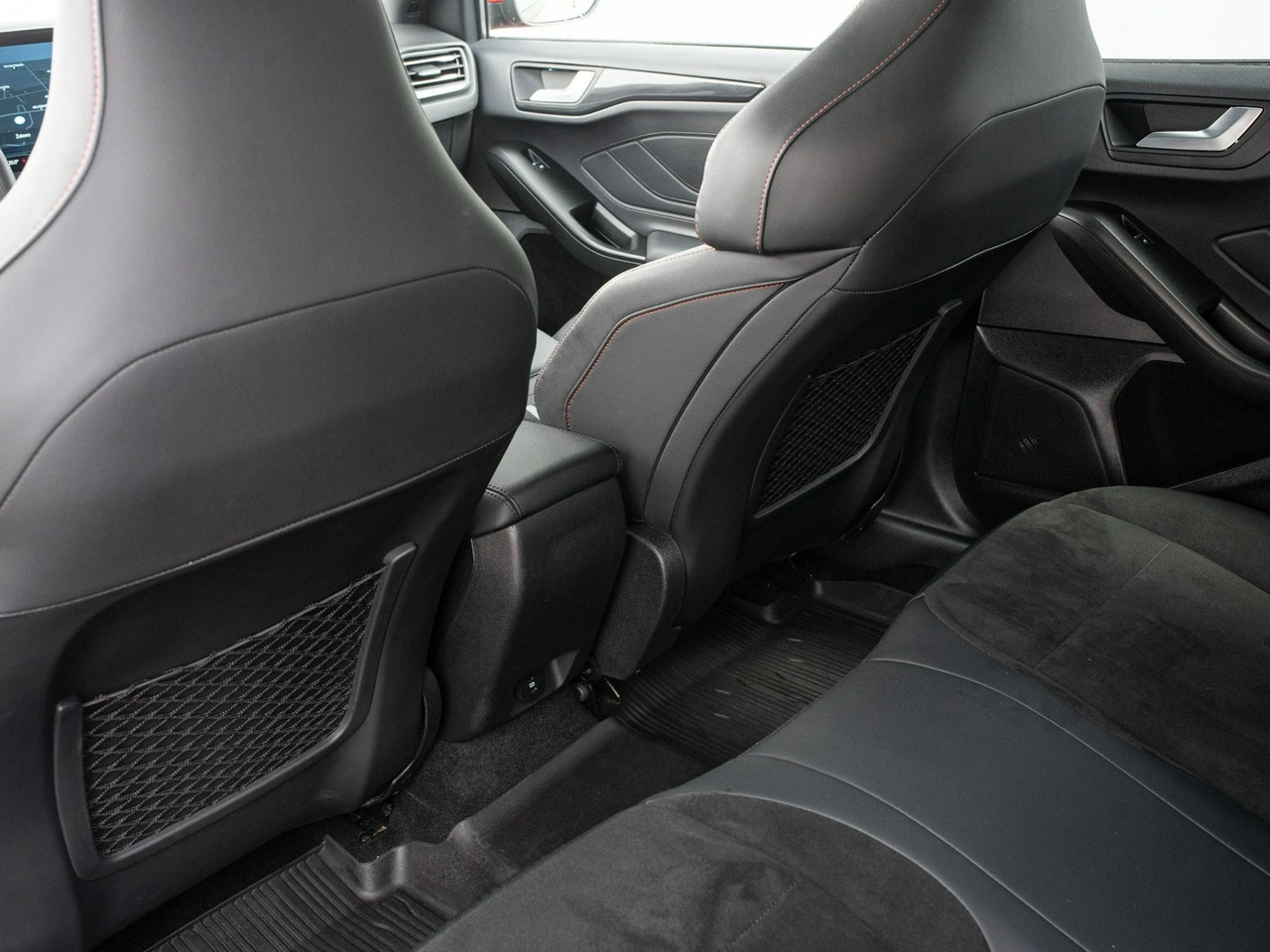 Ford Focus - Zdjęcie 23