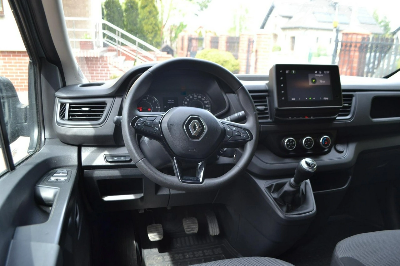 Renault Trafic - Zdjęcie 10