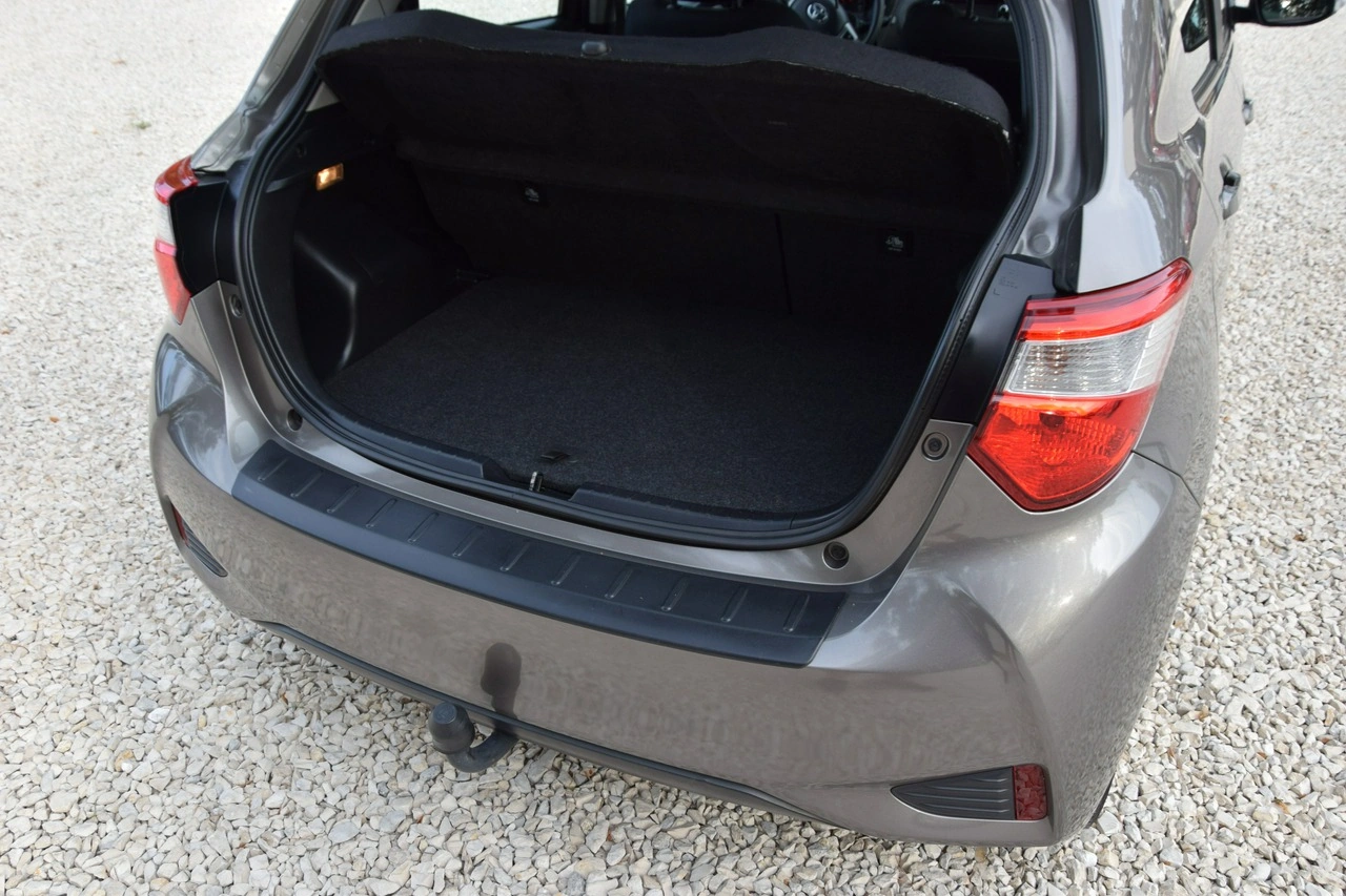 Toyota Yaris - Zdjęcie 9