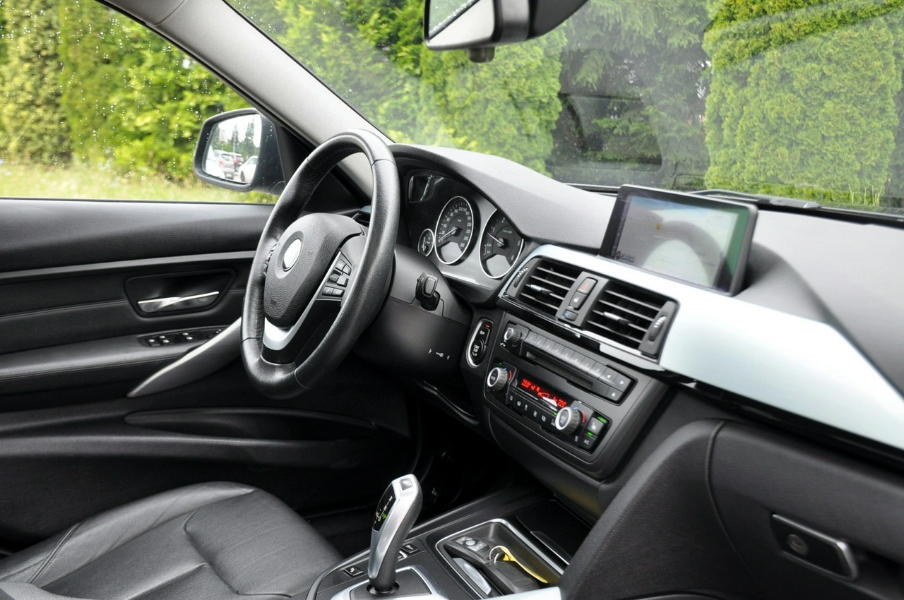 BMW 335 - Zdjęcie 17