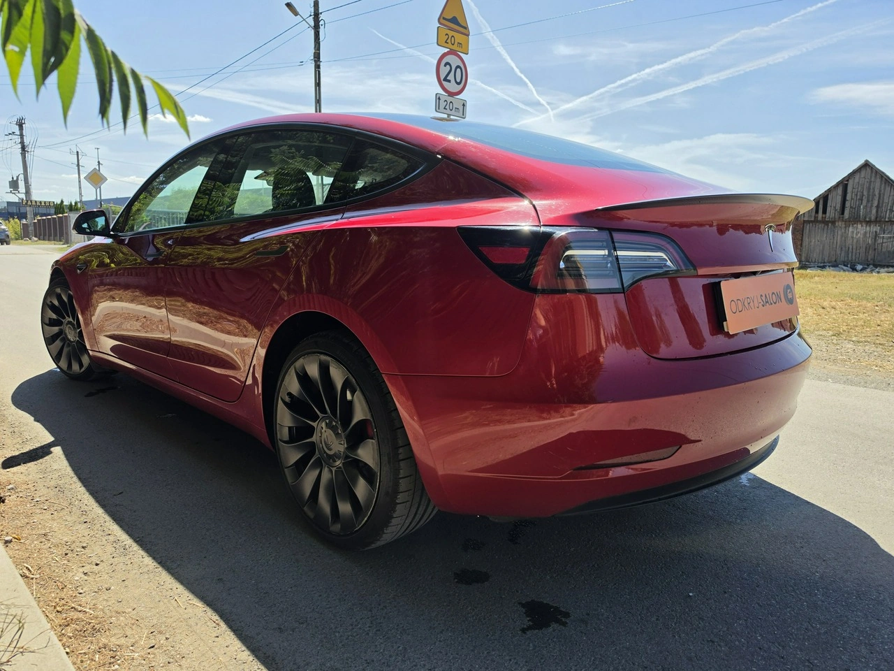 Tesla Model 3 - Zdjęcie 13