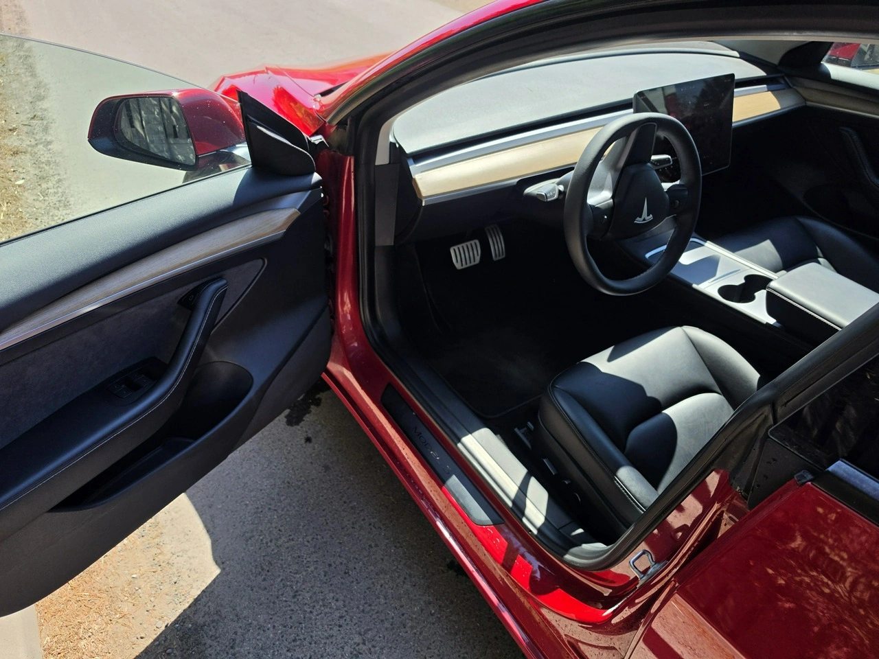 Tesla Model 3 - Zdjęcie 19