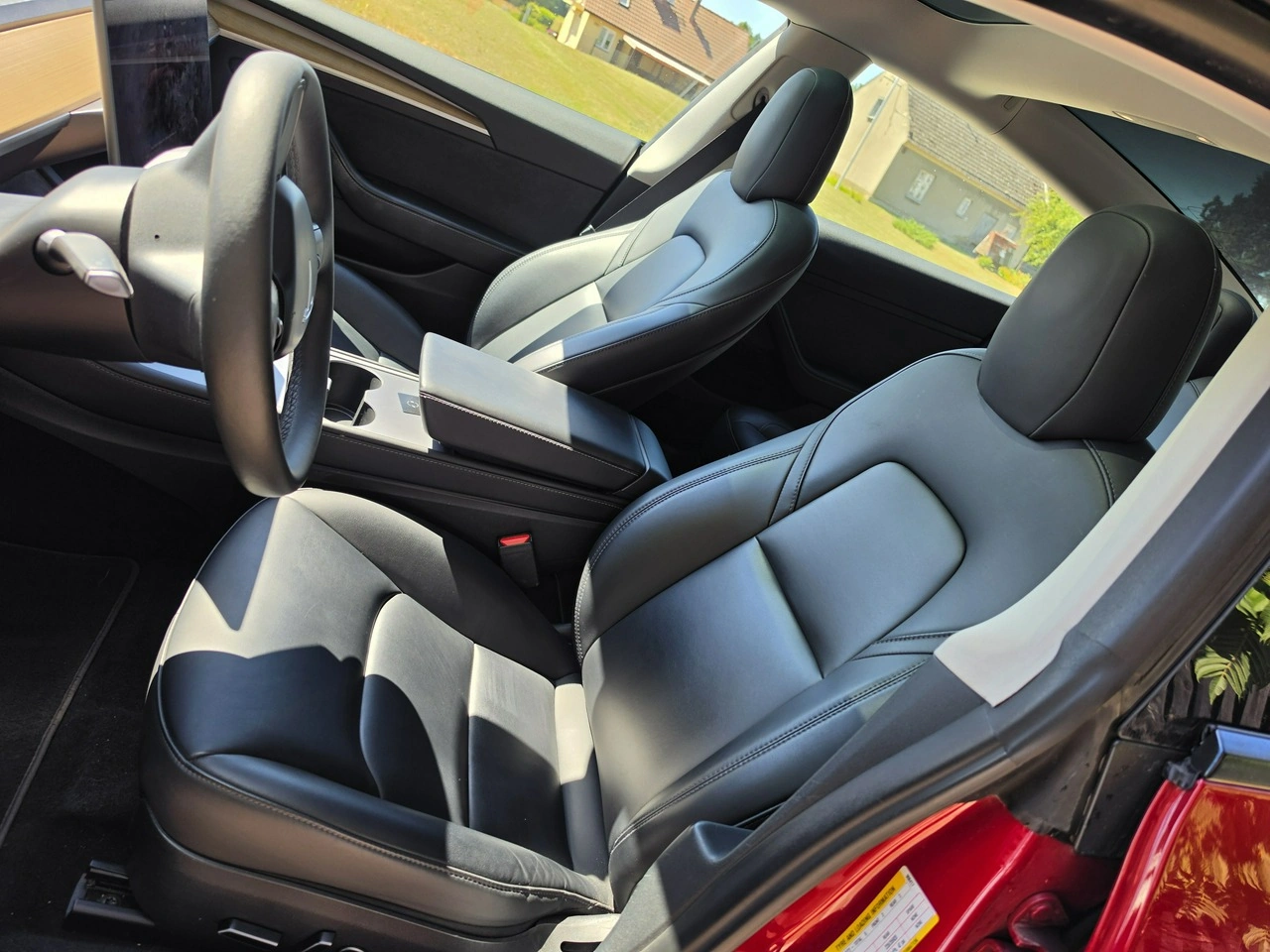 Tesla Model 3 - Zdjęcie 21