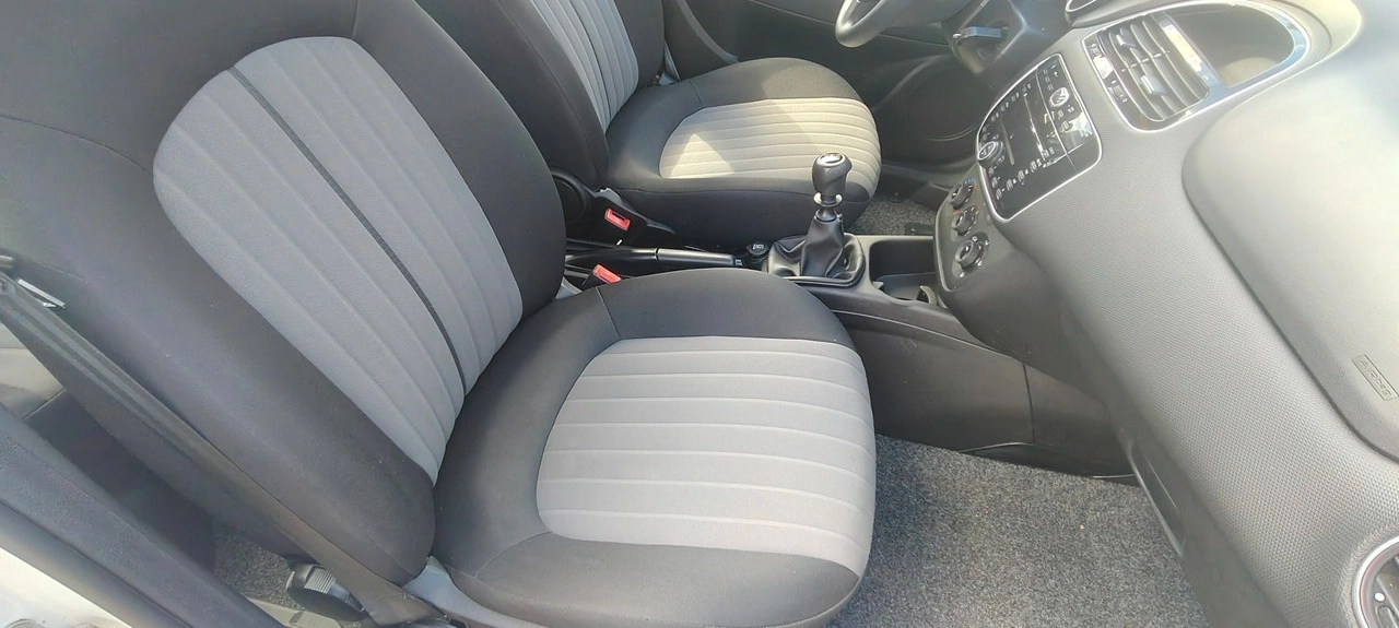 Fiat Punto 2012 - Zdjęcie 10