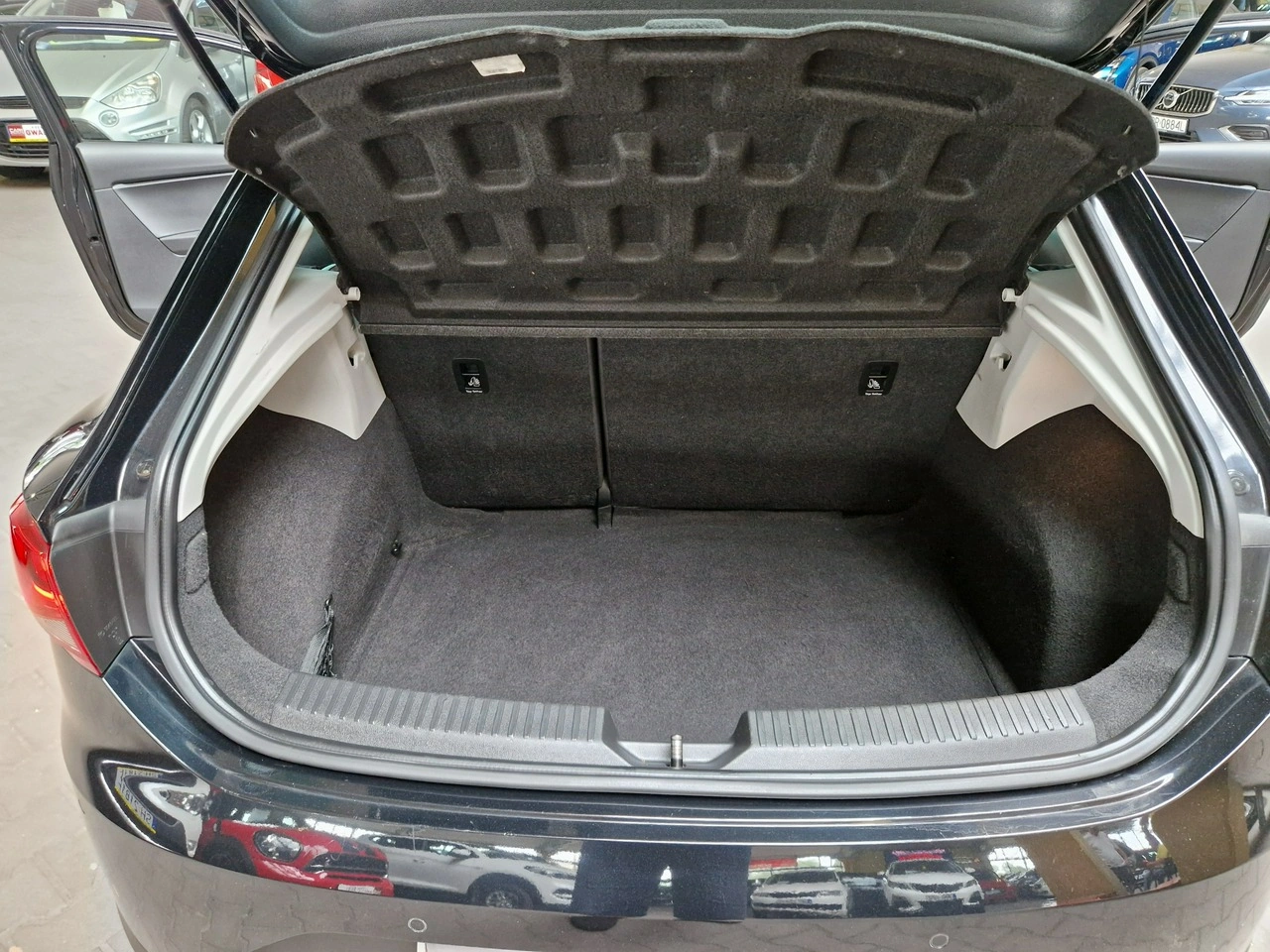 Seat Leon - Zdjęcie 16