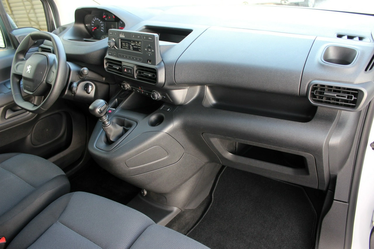 Peugeot Partner - Zdjęcie 10