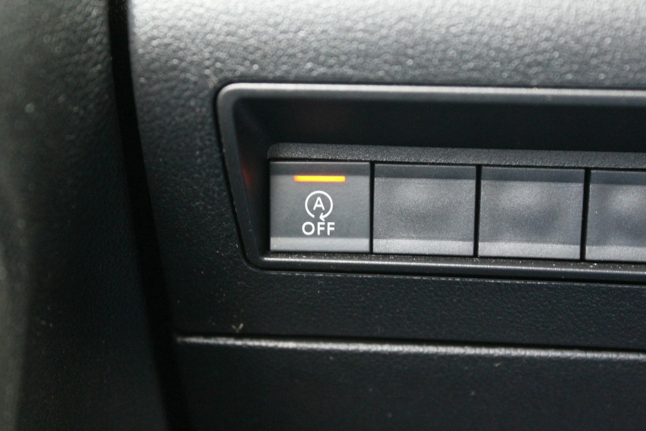 Peugeot Partner - Zdjęcie 24