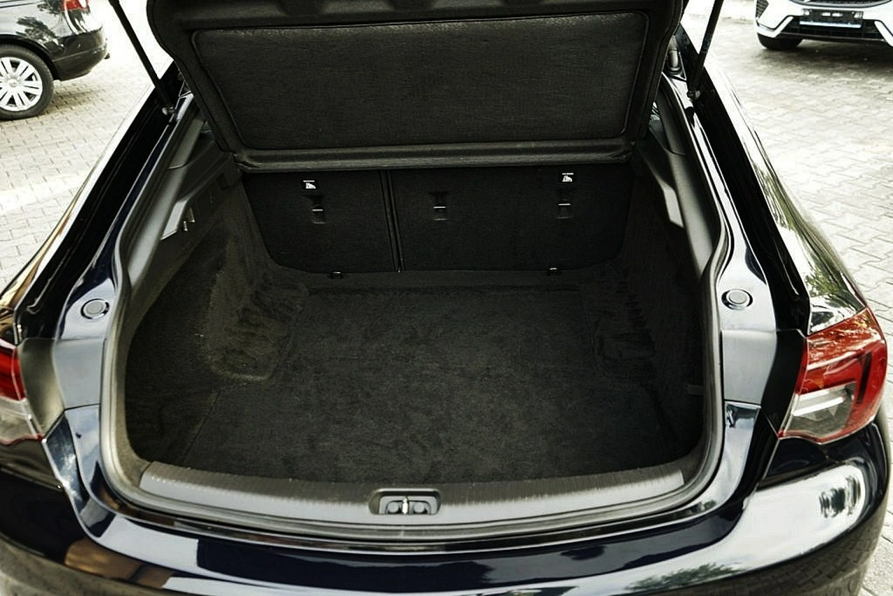 Opel Insignia Grand Sport - Zdjęcie 21