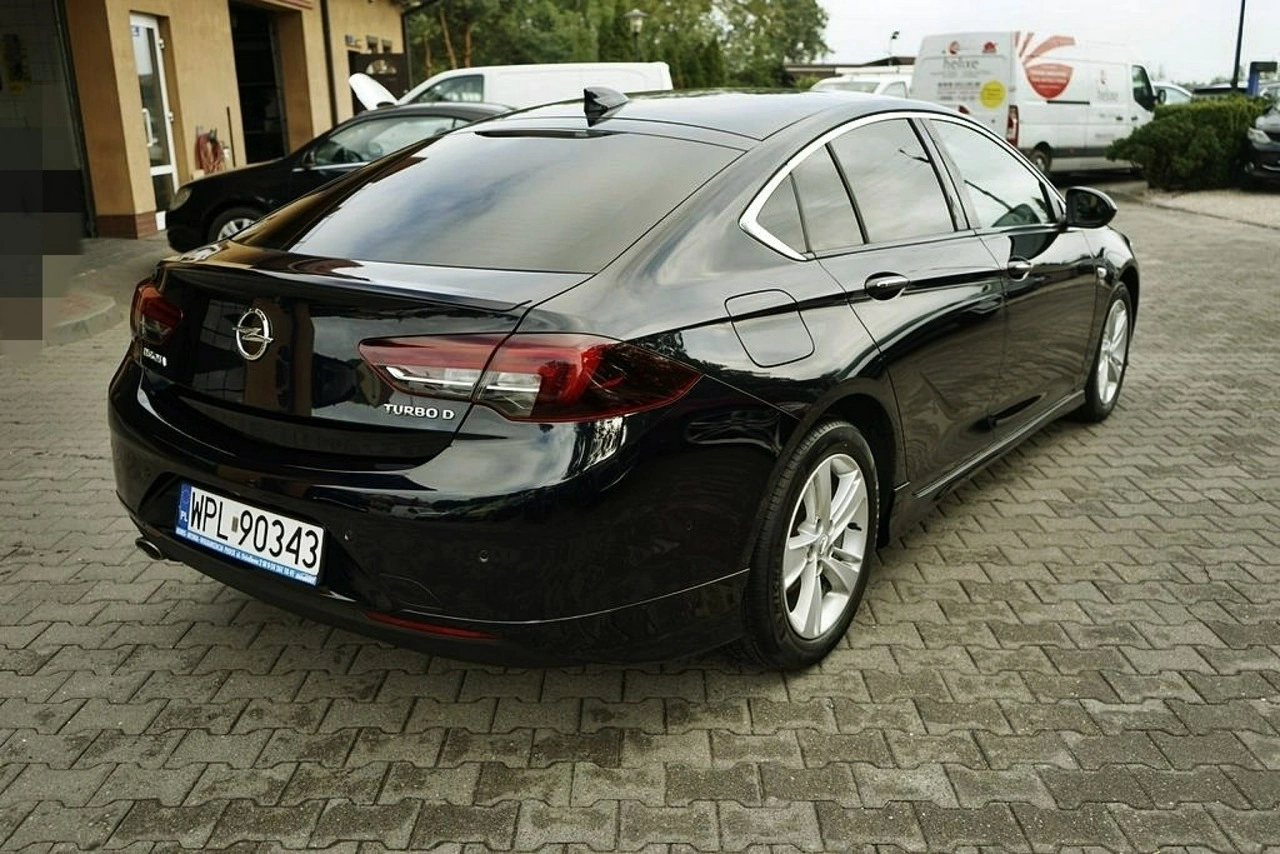 Opel Insignia Grand Sport - Zdjęcie 5