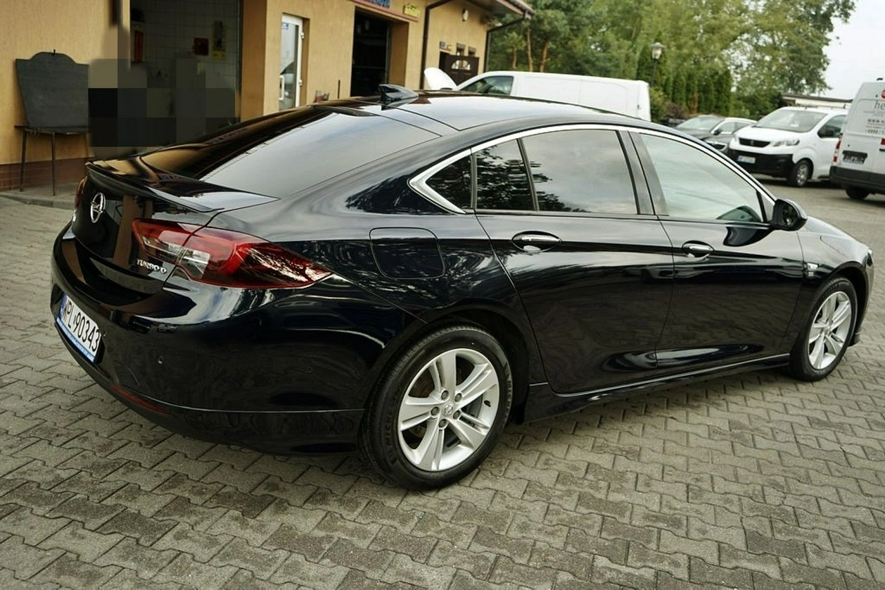 Opel Insignia Grand Sport - Zdjęcie 6