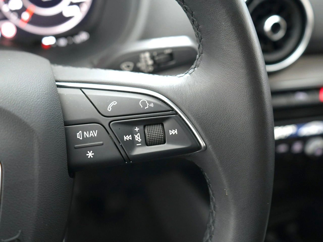 Audi Q2 - Zdjęcie 16