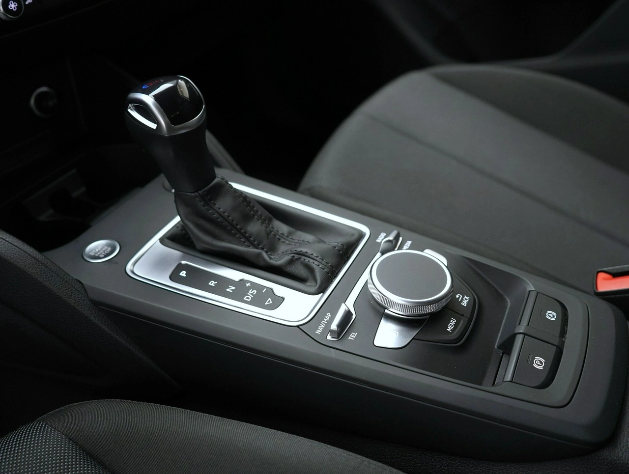 Audi Q2 - Zdjęcie 21