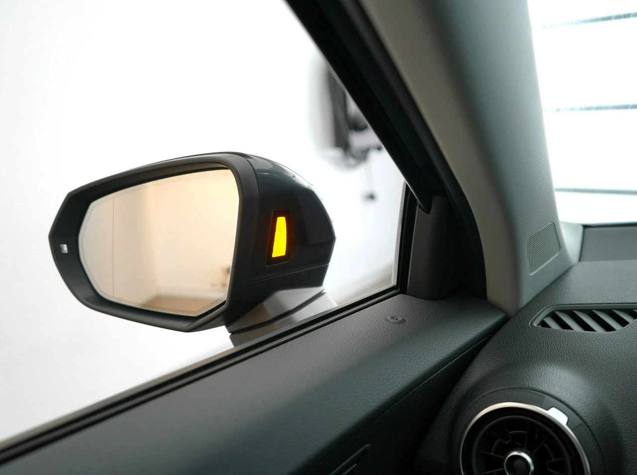 Audi Q2 - Zdjęcie 23