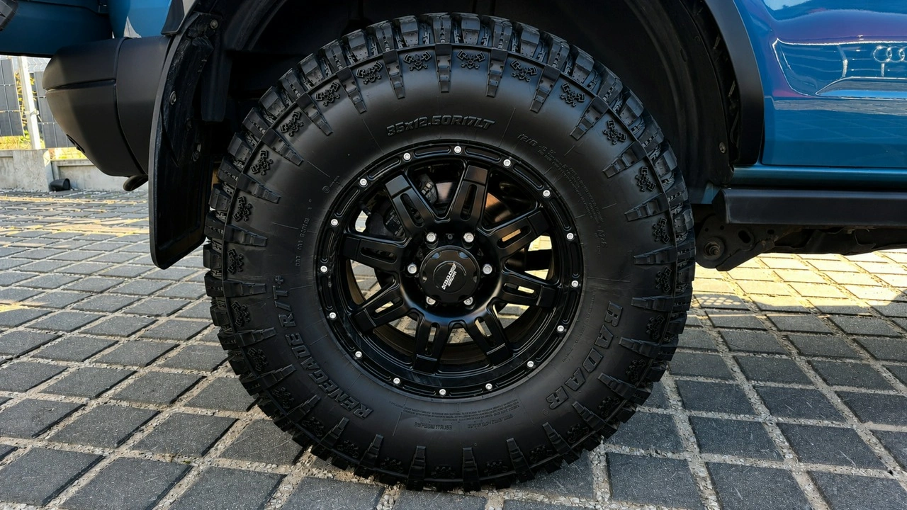 Ford Bronco - Zdjęcie 39