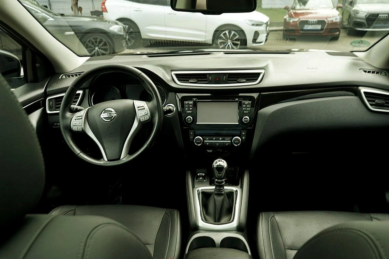 Nissan Qashqai - Zdjęcie 14