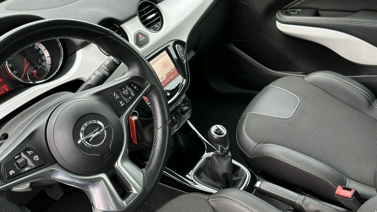 Opel Adam - Zdjęcie 16