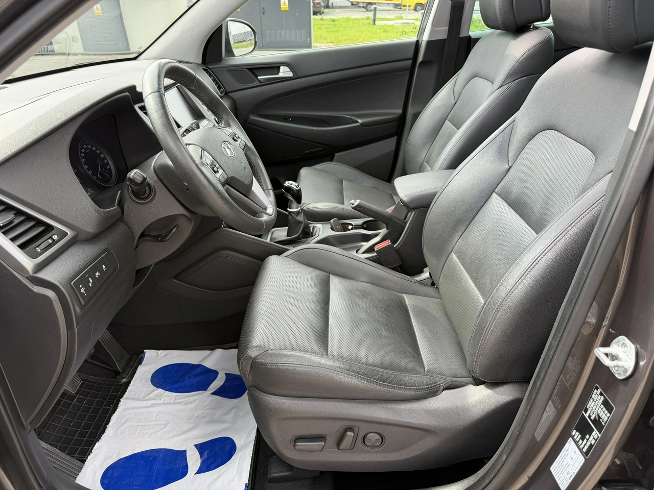 Hyundai Tucson - Zdjęcie 17