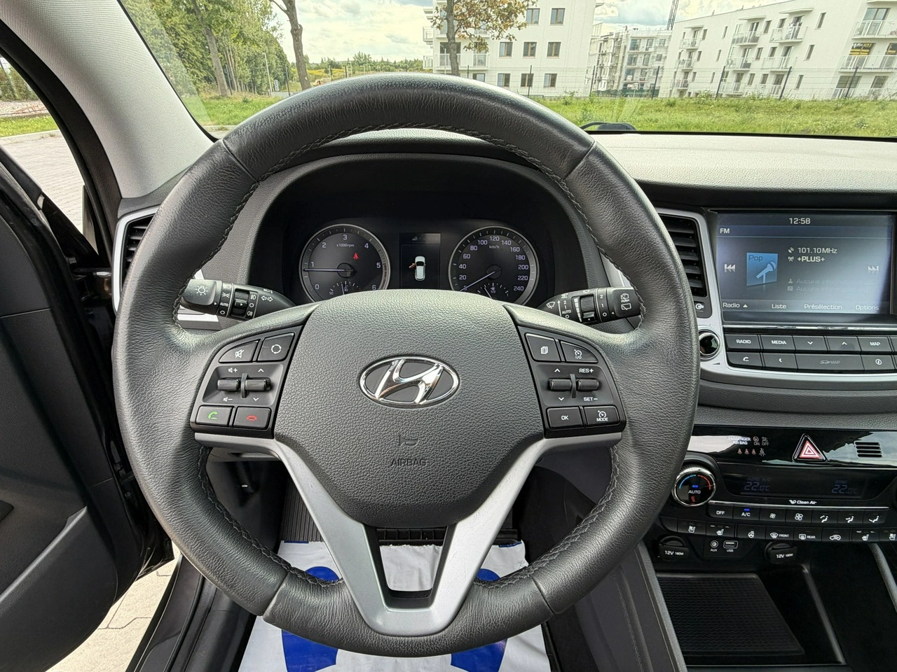 Hyundai Tucson - Zdjęcie 20