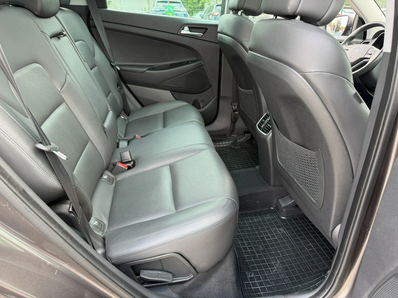 Hyundai Tucson - Zdjęcie 31