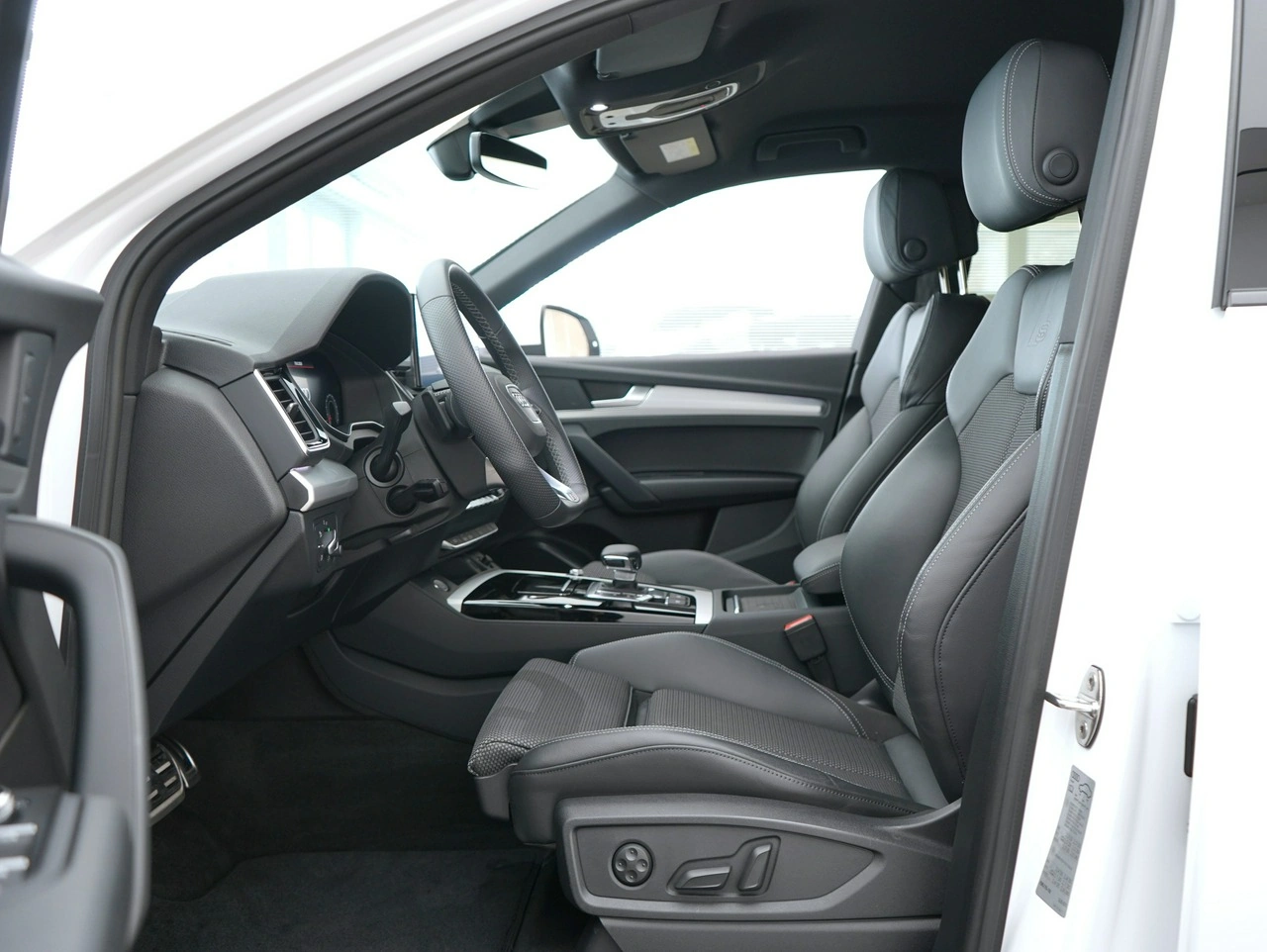 Audi Q5 - Zdjęcie 11